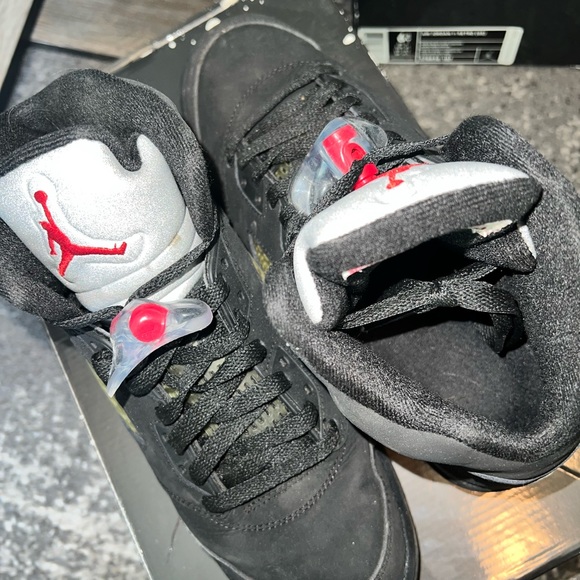 Jordan 5 Retro Black Metallic 2011 - Picture 5 of 6
